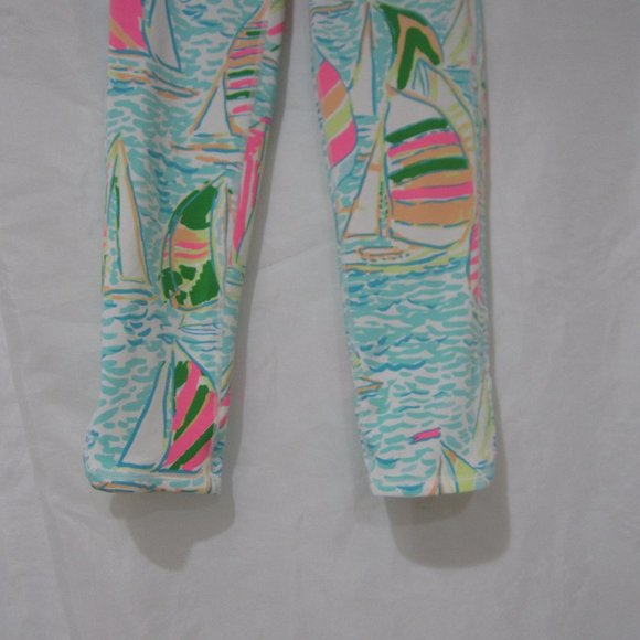 Lilly Pulitzer XS UPF 50+ Weekender Crop Leggings - Picture 5 of 8